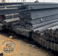 TH&Eacute;P H&Igrave;NH CHỮ V ĐEN - V MẠ KẼM